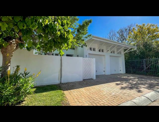 2 BEDROOM PROPERTY TO RENT IN SOMERSET WEST